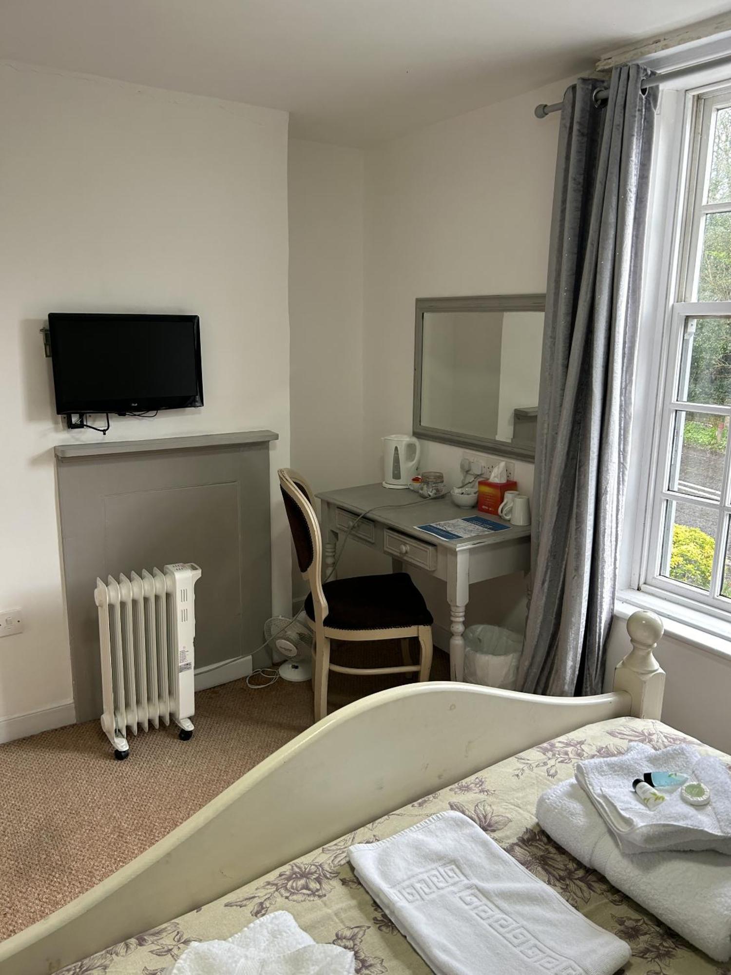 George & Falcon Bed & Breakfast Southampton Exterior foto